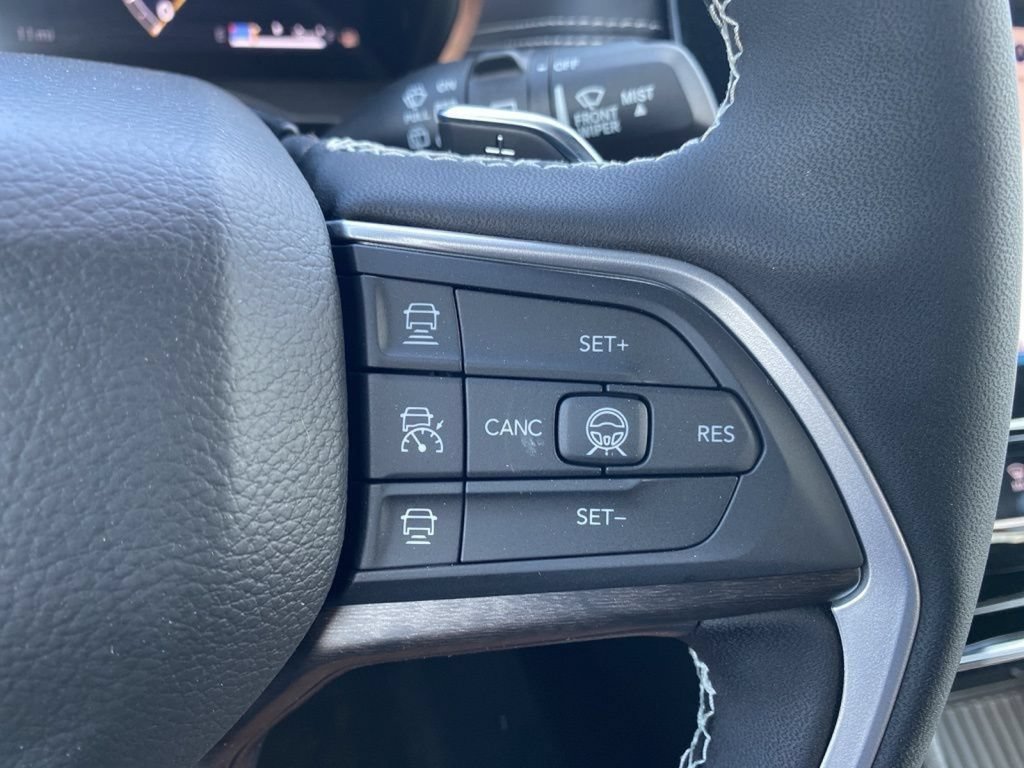 New 2026 Jeep Grand Cherokee L 4WD image 29