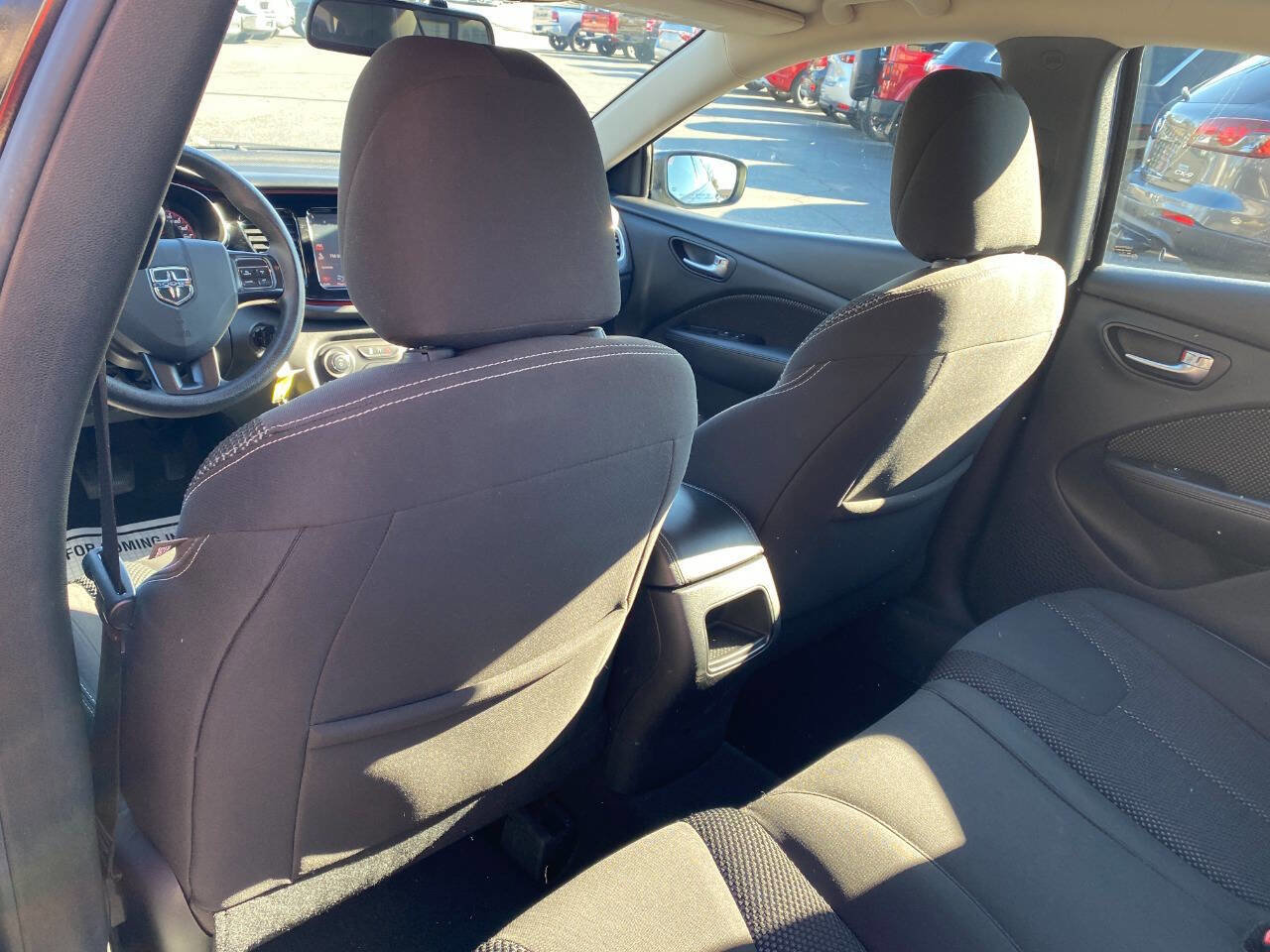 Used 2015 Dodge Dart SXT image 21