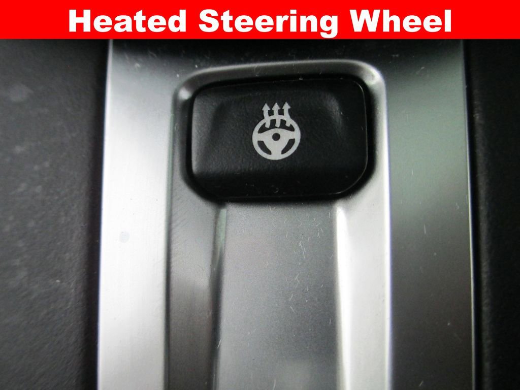 Used 2022 BMW X7 M50i w/ Dynamic Handling Package image 38