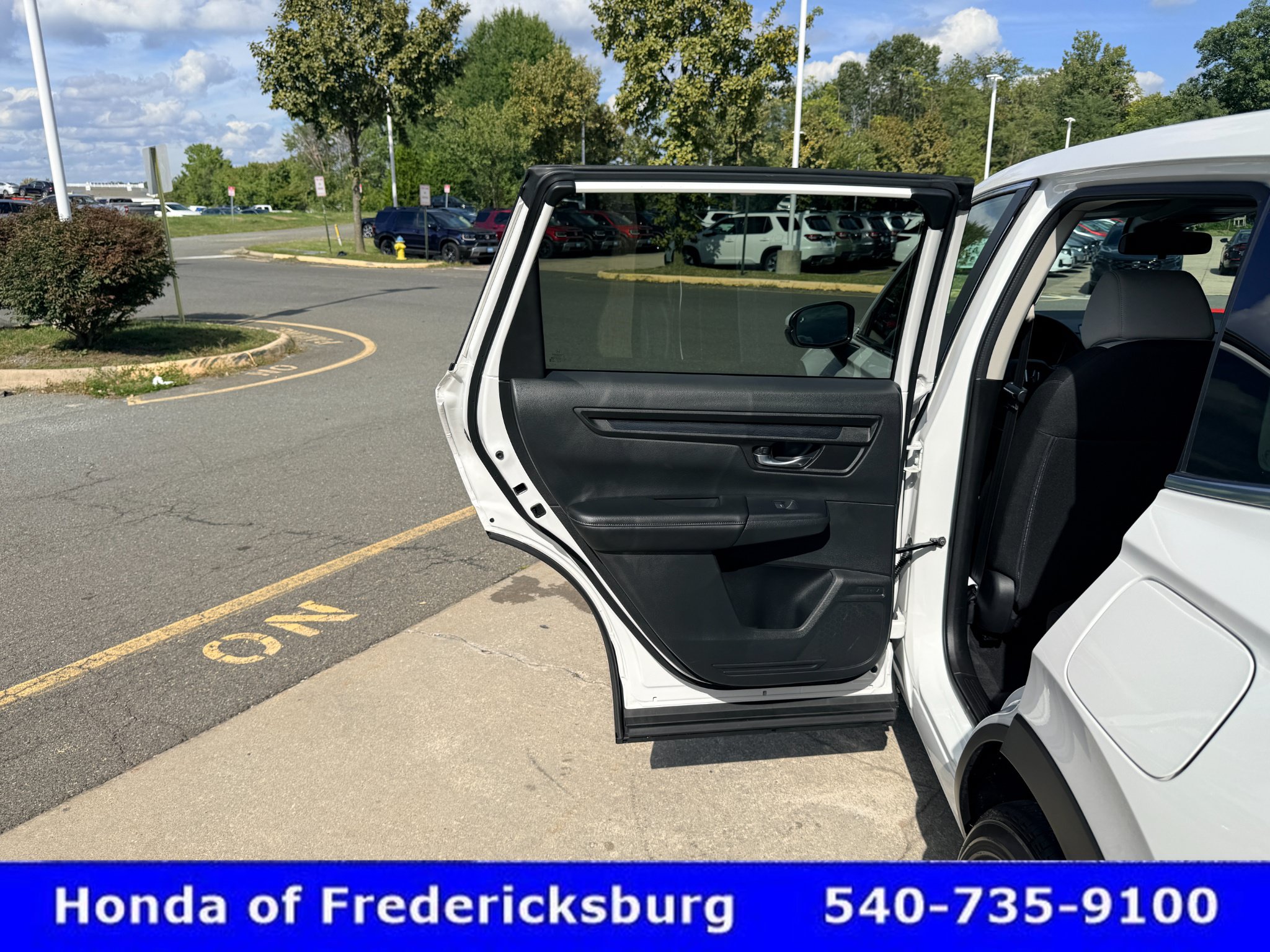 Used 2026 Honda CR-V EX image 16