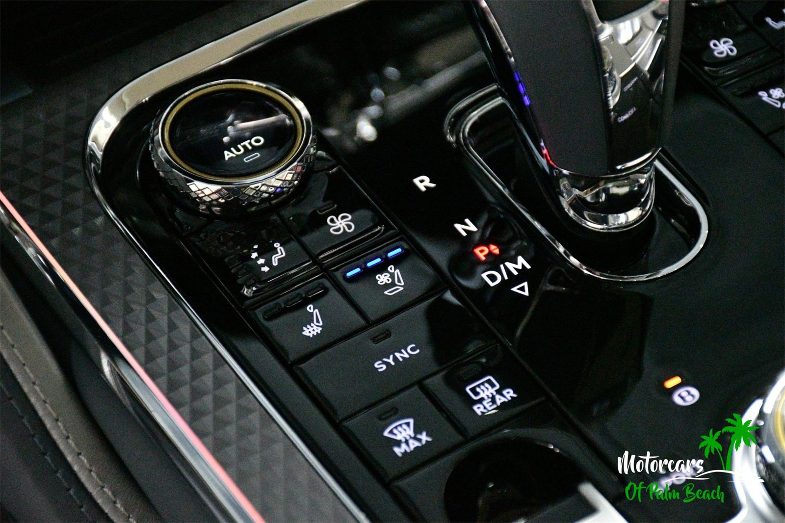 Used 2023 Bentley Flying Spur W12 image 42