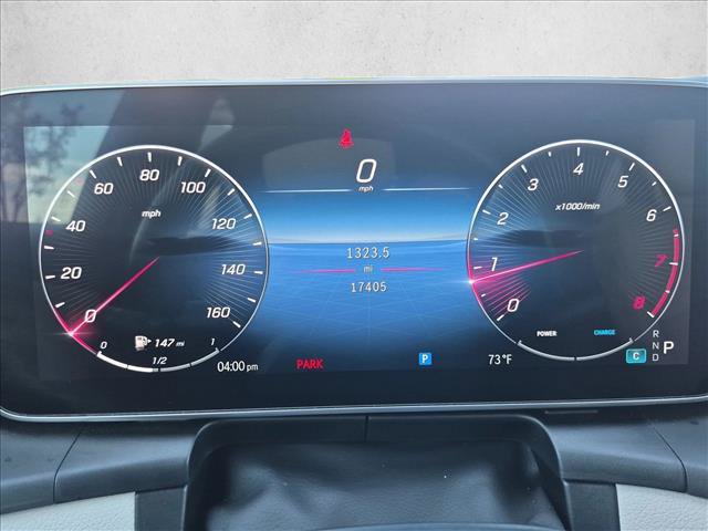 Used 2024 Mercedes-Benz GLC 300 4MATIC image 11