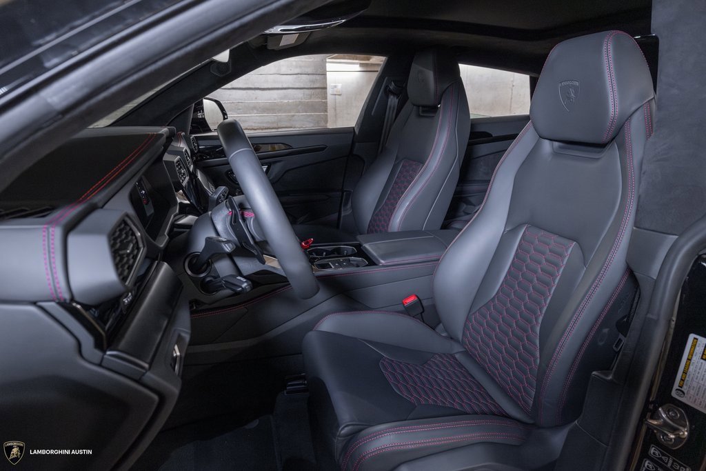 Used 2024 Lamborghini Urus S image 33