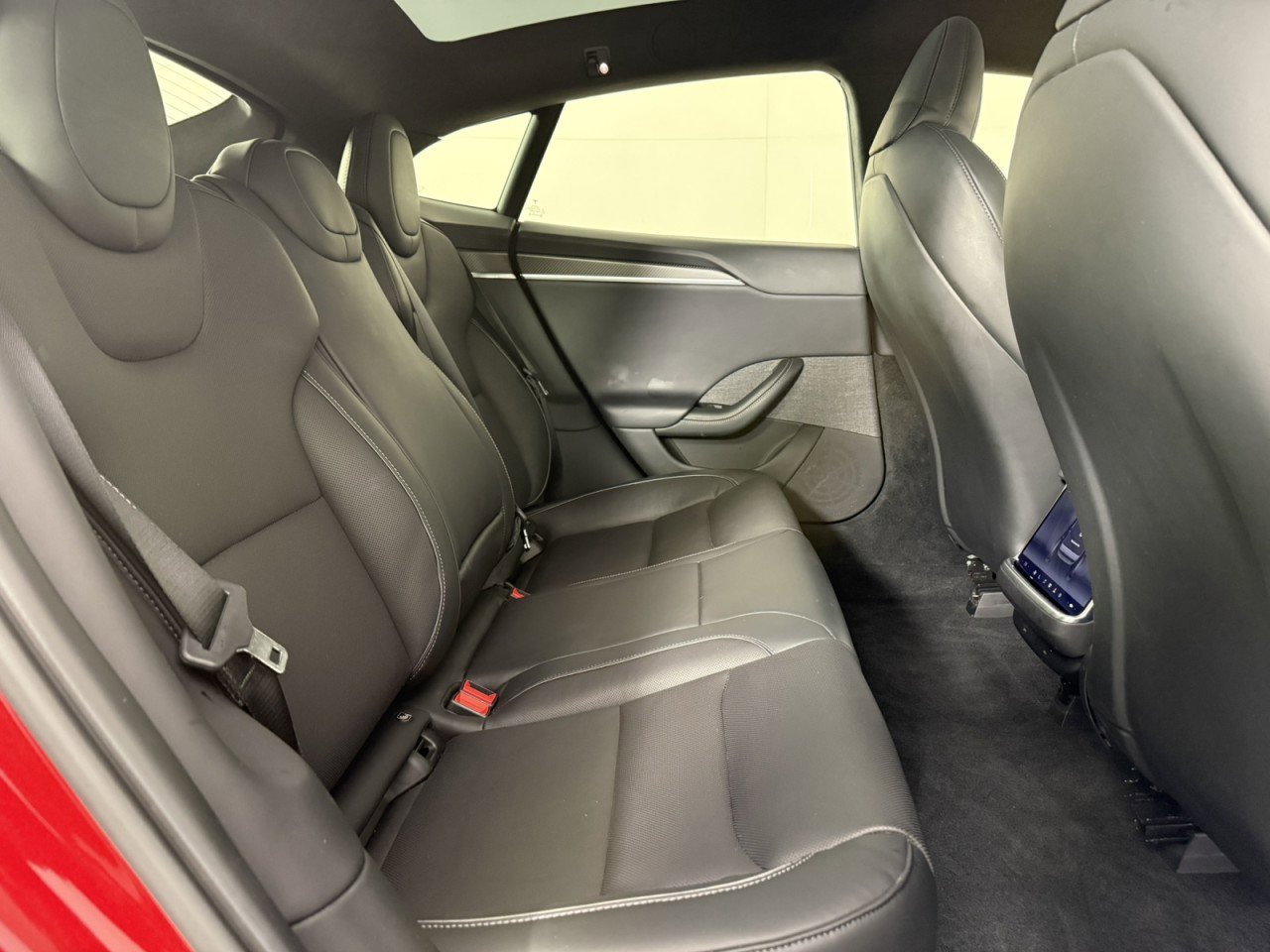 Used 2023 Tesla Model S Plaid image 14