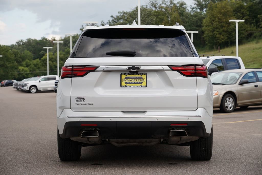 Used 2023 Chevrolet Traverse High Country w/ LPO, Floor Liner Package image 4