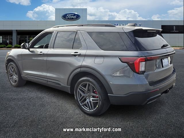 New 2026 Ford Explorer ST-Line w/ ST-Line Street Pack image 3