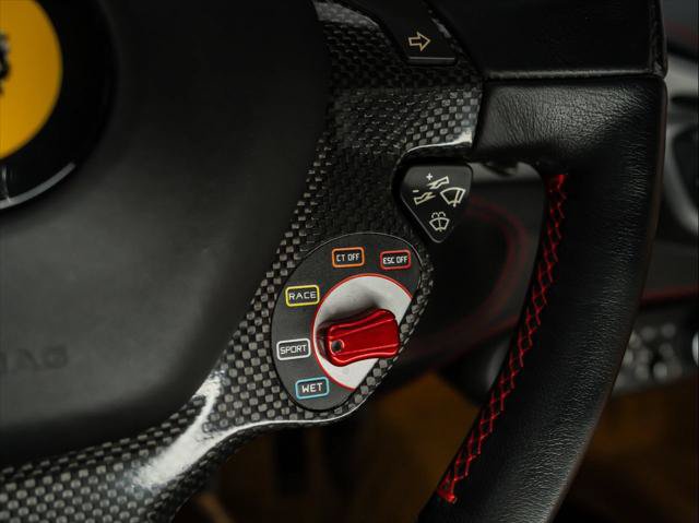 Used 2012 Ferrari 458 Italia Coupe RWD image 23