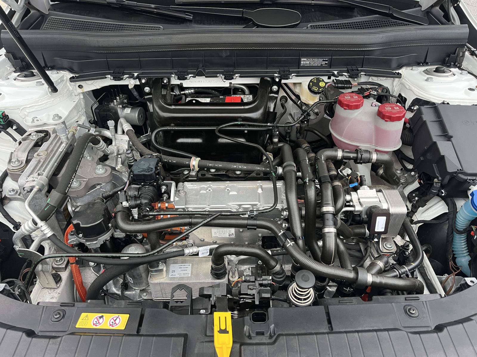 Certified 2025 Mercedes-Benz EQB 250+ w/ Driver Assistance Package image 59