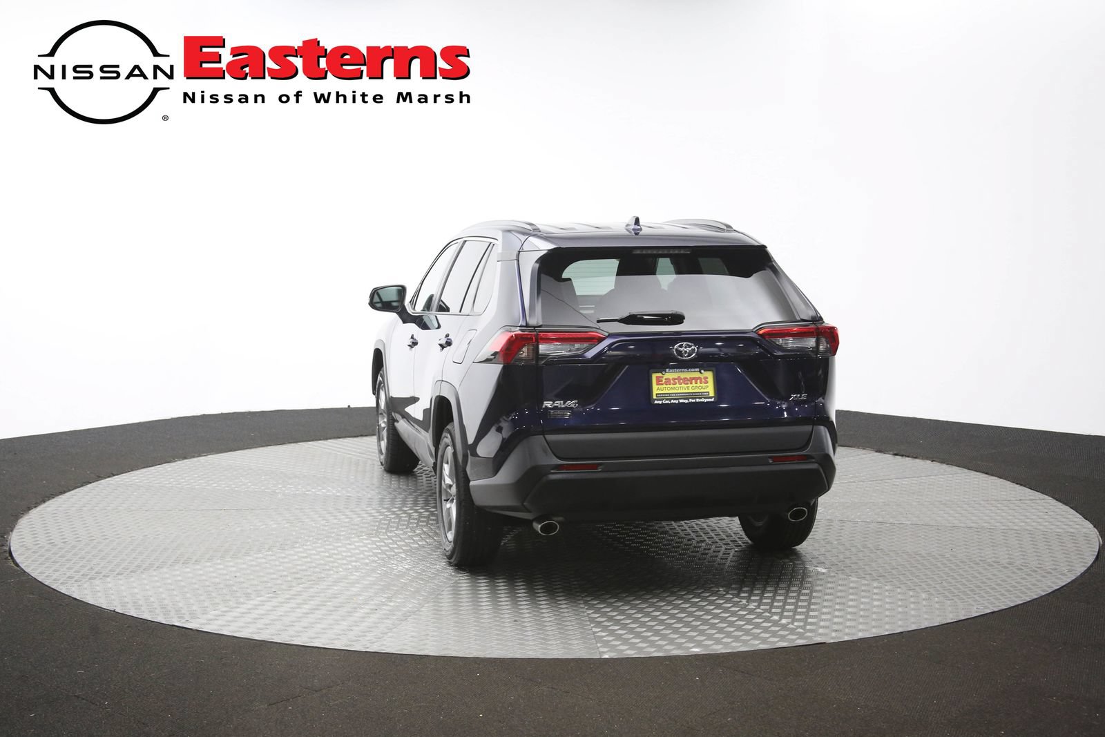 Used 2024 Toyota RAV4 XLE FWD image 64
