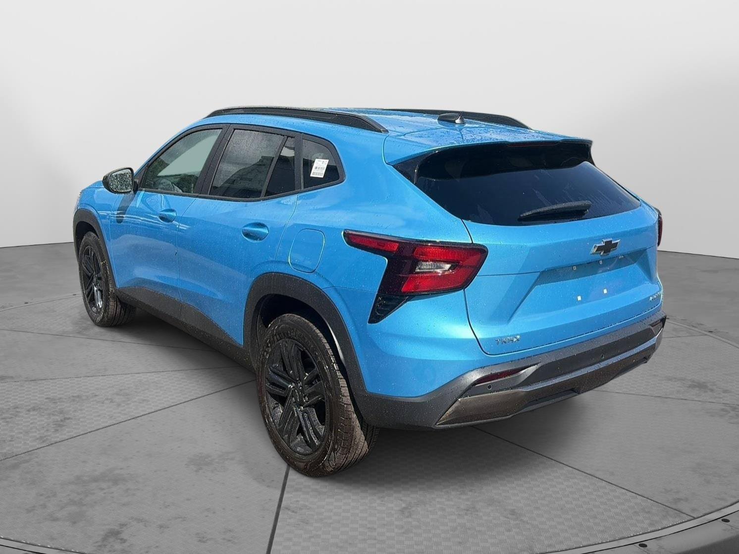 New 2026 Chevrolet Trax ACTIV w/ Sunroof Package FWD image 4