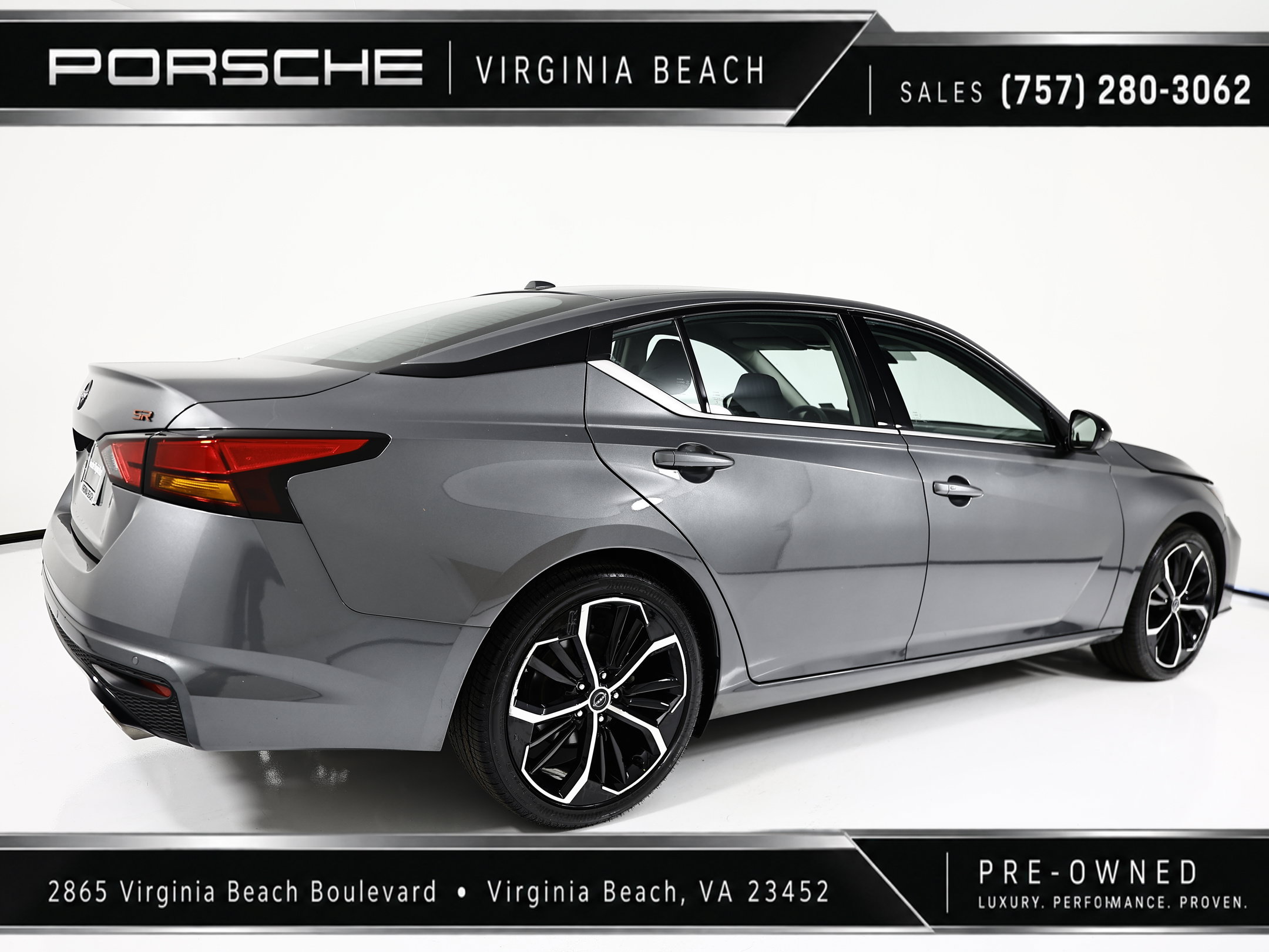 Used 2025 Nissan Altima 2.5 SR FWD image 5