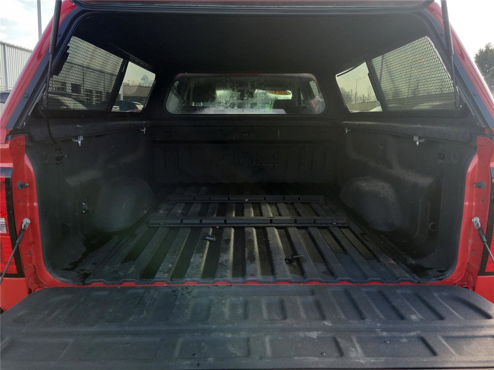 Used 2015 GMC Sierra 2500 SLT w/ Duramax Plus Package image 5