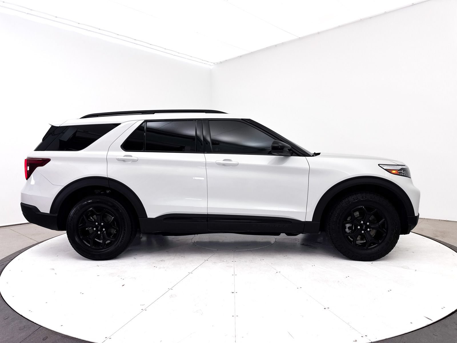 Used 2023 Ford Explorer Timberline w/ Timberline Technology Package AWD/4WD image 42