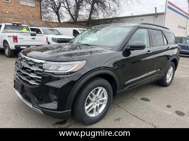 New 2026 Ford Explorer Active RWD image 3