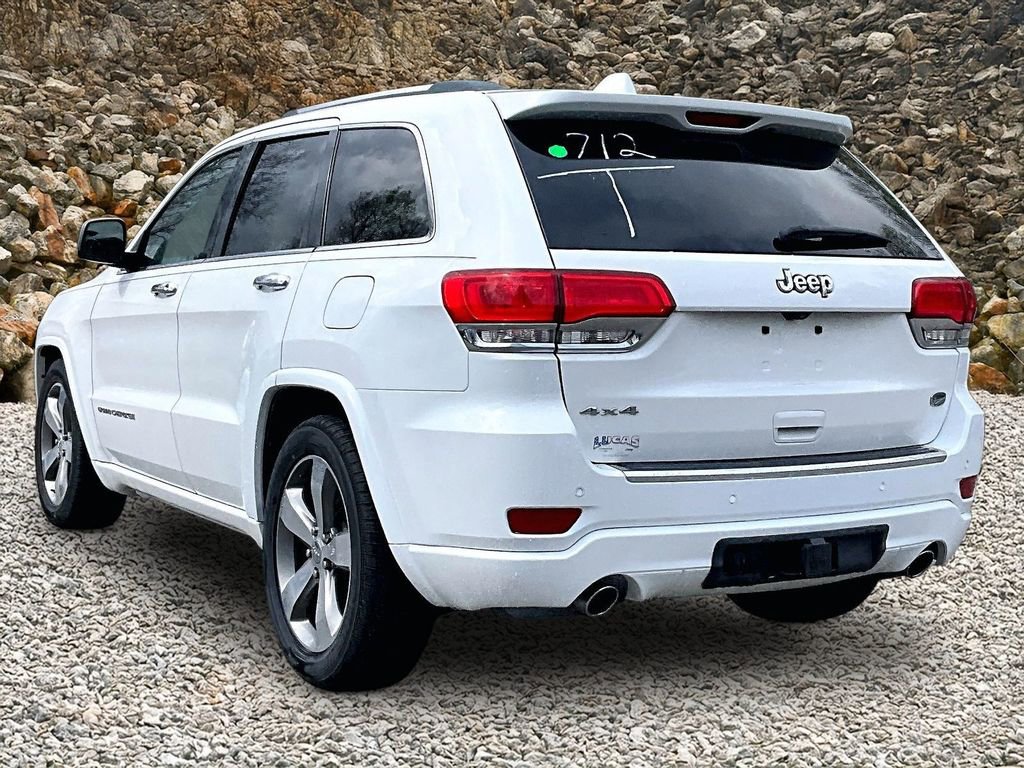 Used 2014 Jeep Grand Cherokee Overland w/ Advanced Technology Group AWD/4WD image 11