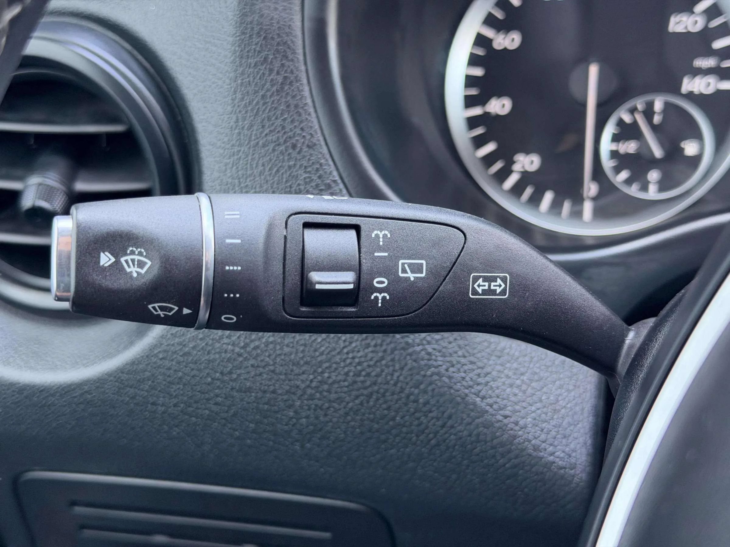 Used 2019 Mercedes-Benz Metris image 35