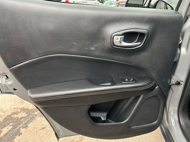 Used 2020 Jeep Compass Limited w/ Luxury Seat Group image 32