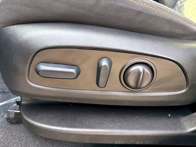 Used 2022 Chevrolet Equinox LT image 17