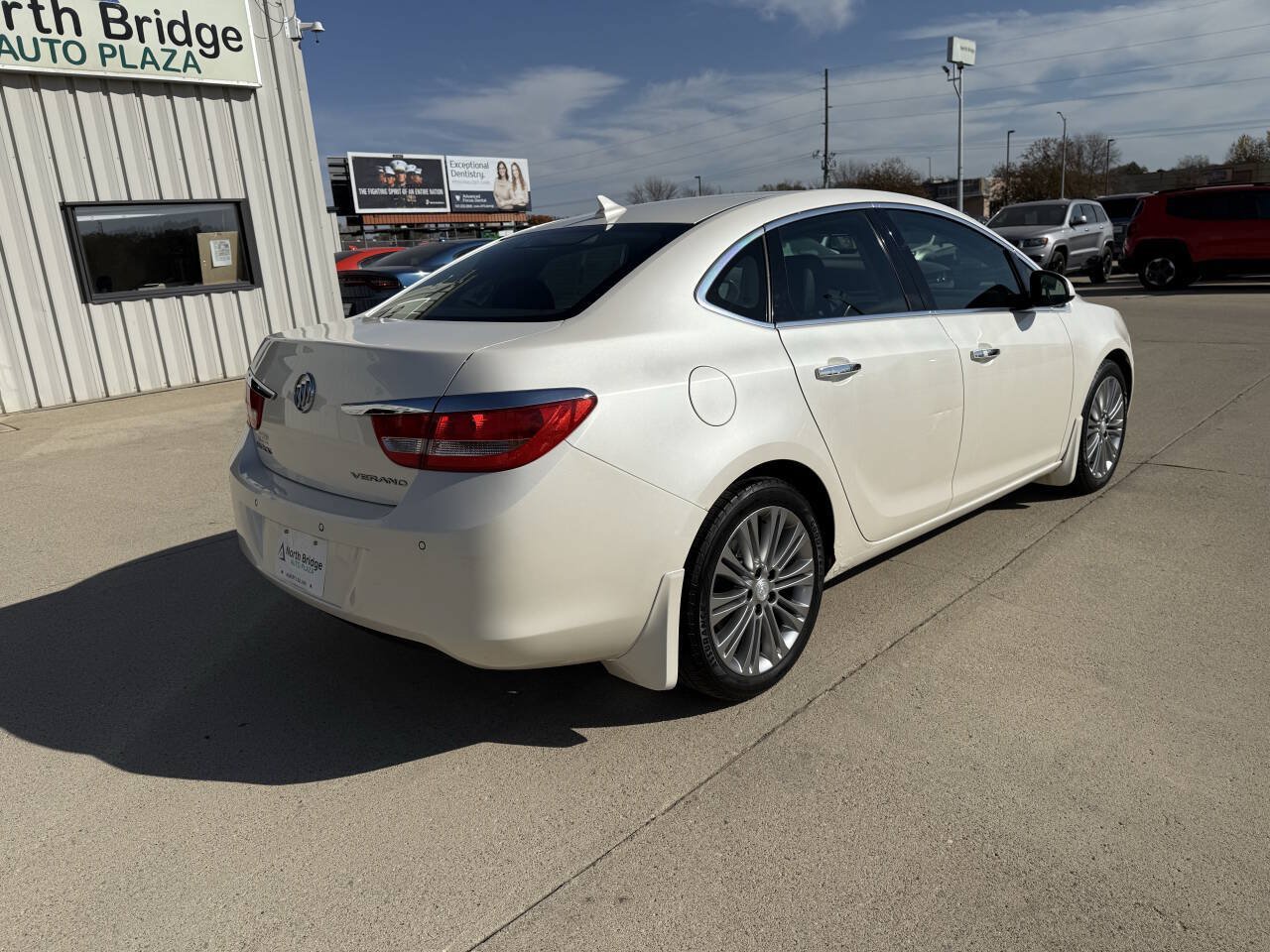 Used 2012 Buick Verano Leather FWD image 4