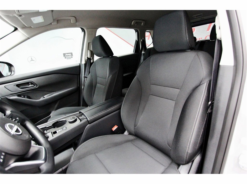 Certified 2024 Nissan Rogue S image 27