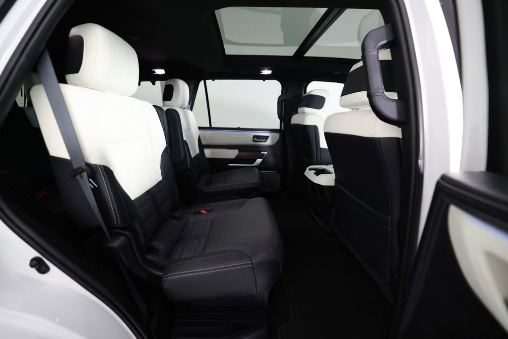 Used 2023 Toyota Sequoia Capstone image 11