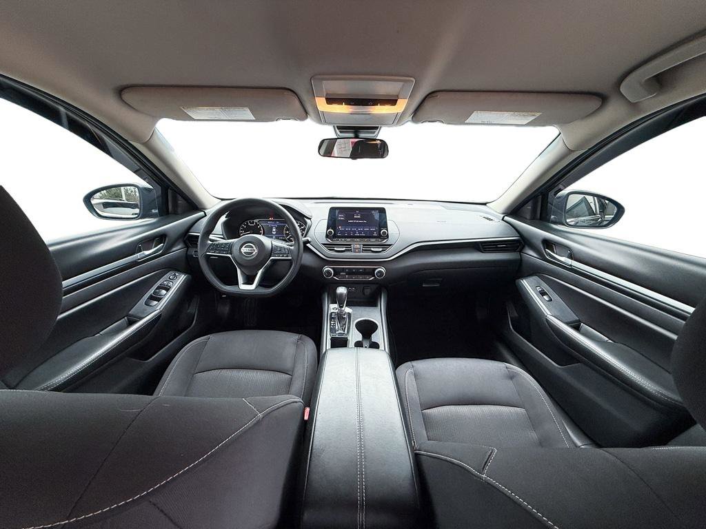 Used 2022 Nissan Altima 2.5 SV image 23