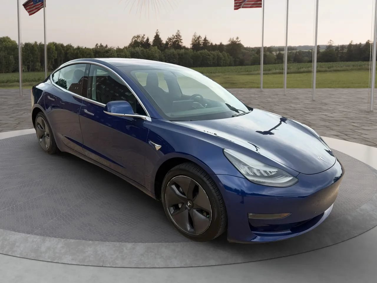 Used 2018 Tesla Model 3 Mid Range RWD image 15