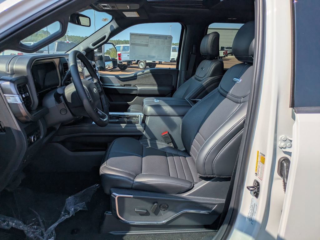 New 2026 Ford F350 Platinum w/ FX4 Off-Road Package image 9