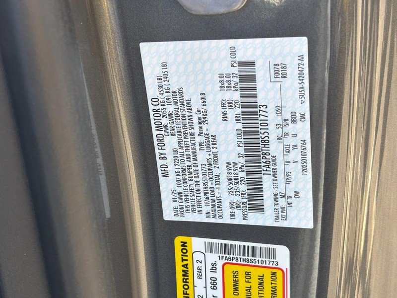 Used 2025 Ford Mustang Coupe image 25