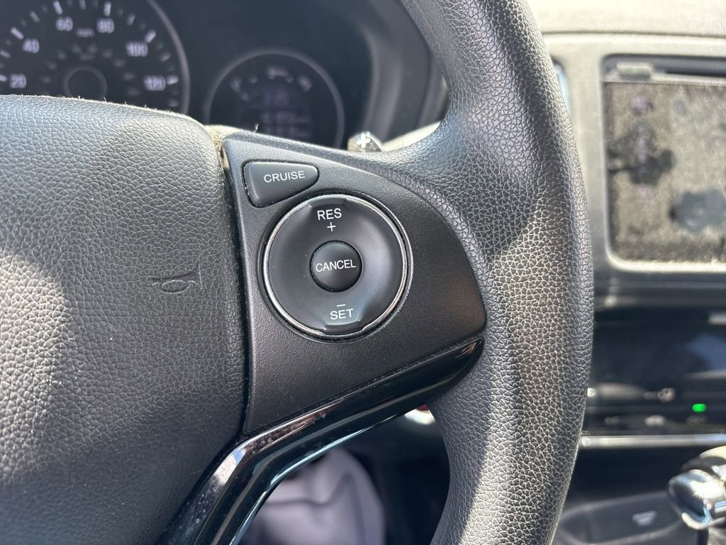 Used 2018 Honda HR-V EX image 22
