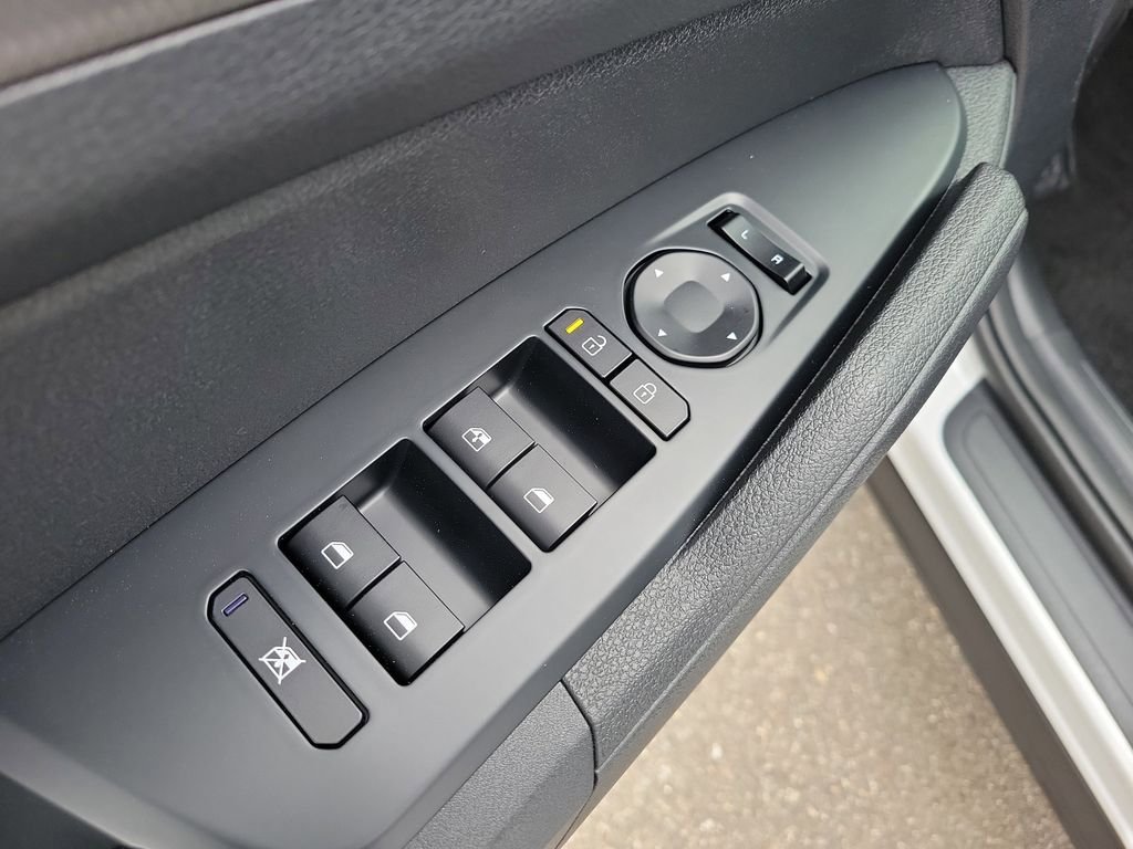 New 2026 Kia Sportage LX w/ LX Convenience Package FWD image 20