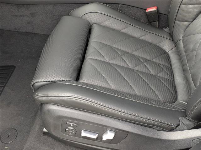 New 2026 BMW X5 xDrive50e w/ M Sport Package image 4