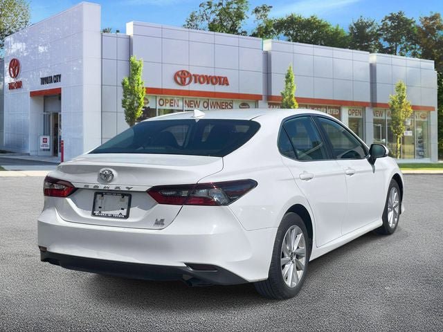 Used 2021 Toyota Camry LE w/ Cold Weather Package AWD/4WD image 6