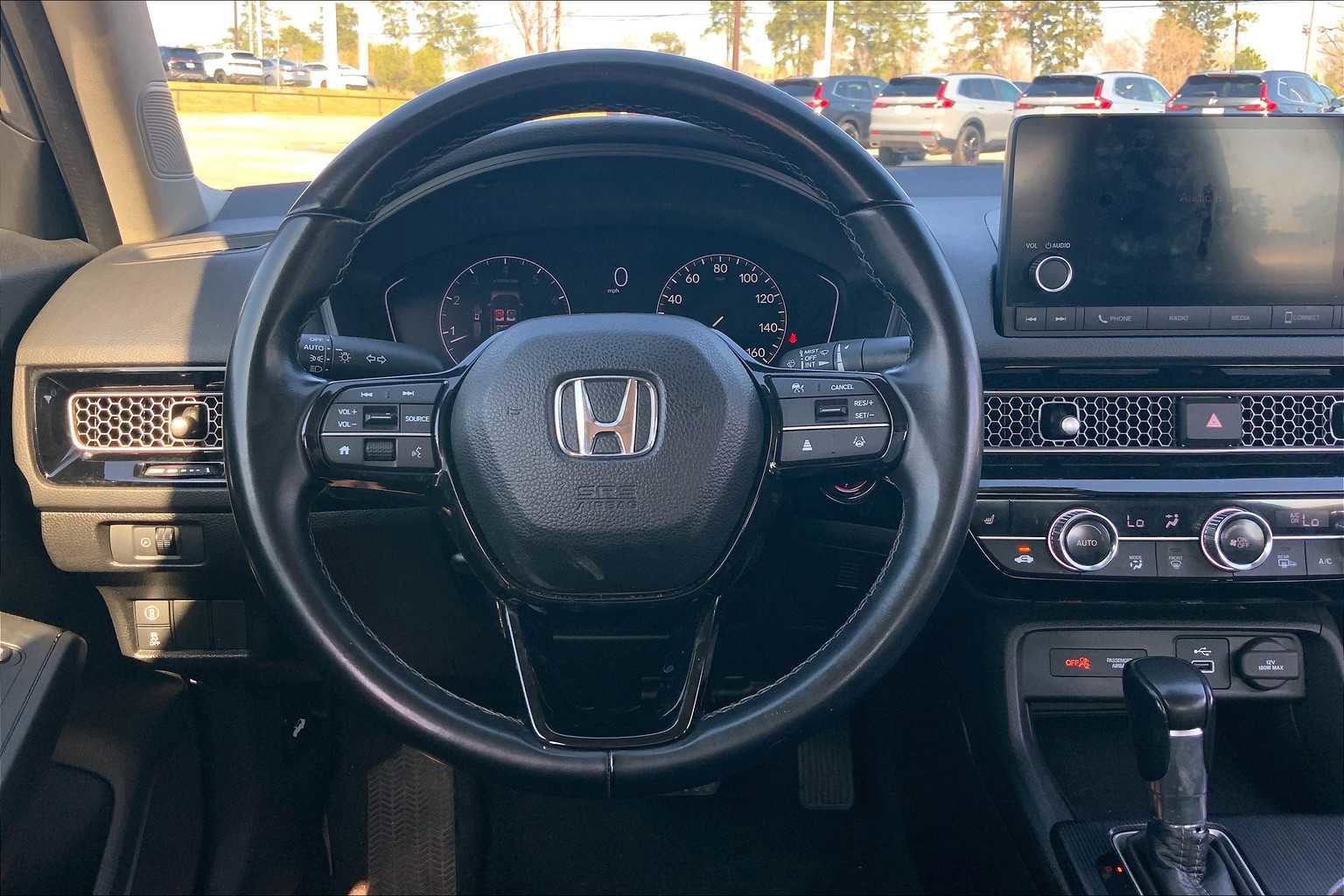 Used 2022 Honda Civic EX image 5