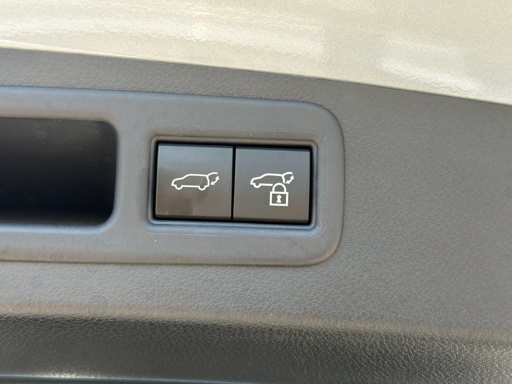Used 2025 Lexus RX 350 FWD w/ Technology Package image 28