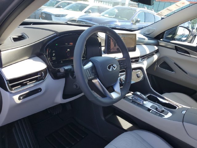 New 2027 INFINITI QX60 Luxe w/ Family Package AWD/4WD image 23