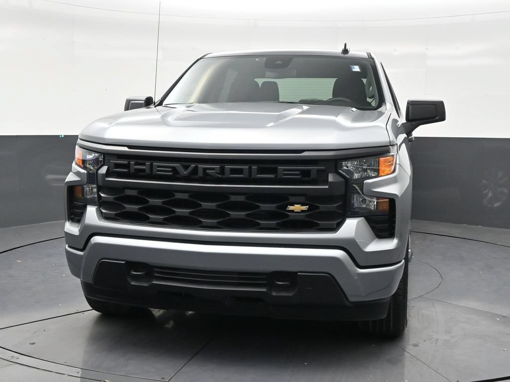 Used 2026 Chevrolet Silverado 1500 Custom RWD image 8