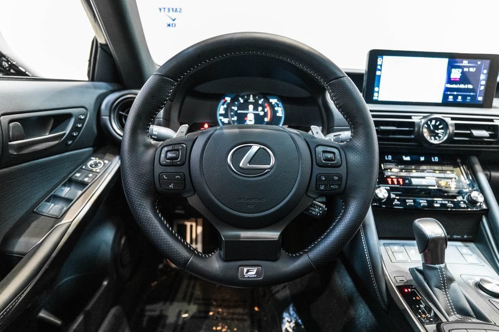 Used 2025 Lexus IS 350 F Sport w/ Navigation Package AWD/4WD image 17