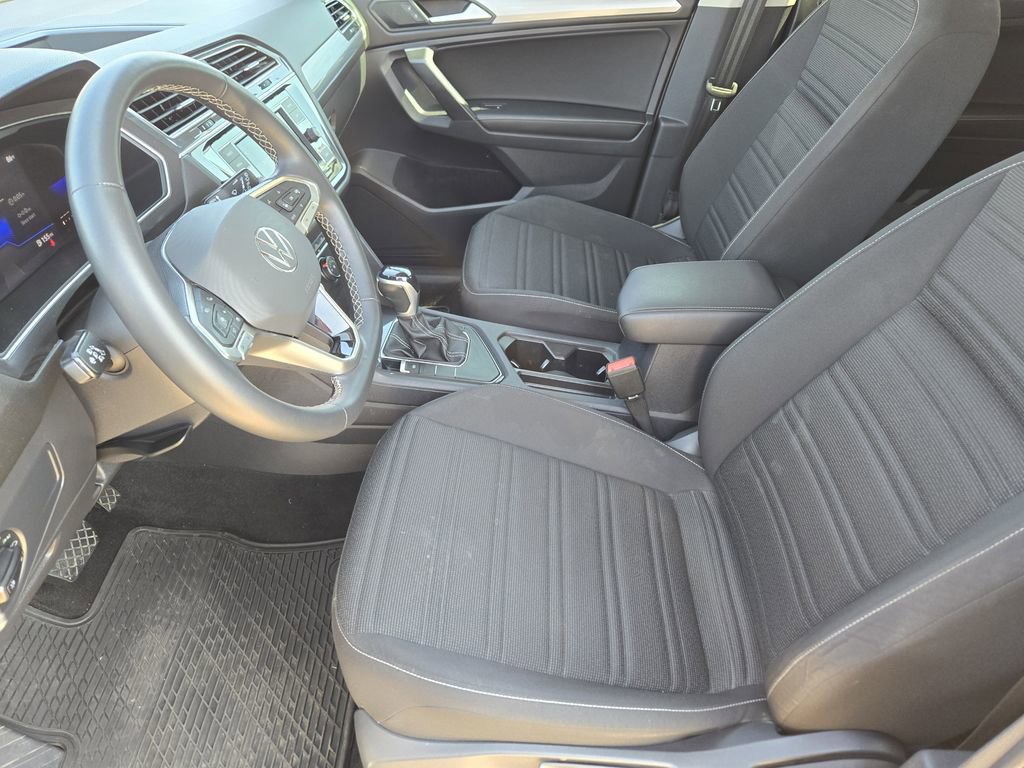 Used 2022 Volkswagen Tiguan S FWD image 8