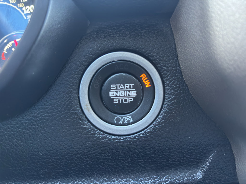 Used 2024 RAM 2500 Laramie w/ Safety Group AWD/4WD image 19
