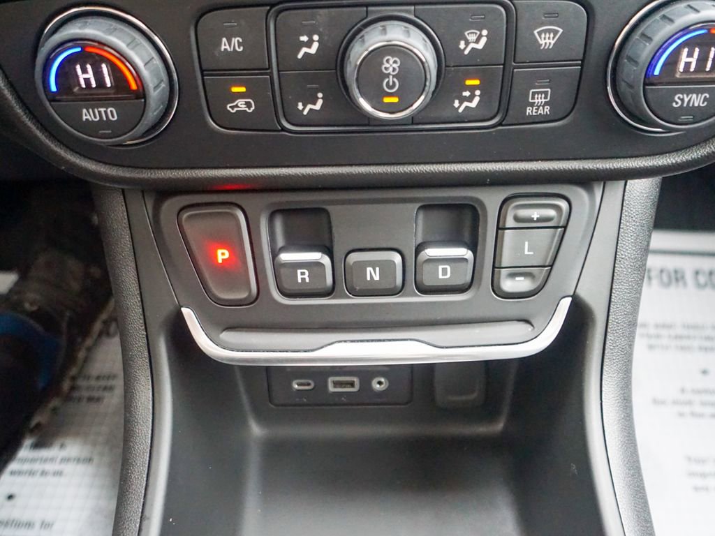 Used 2018 GMC Terrain Denali w/ Advanced Safety Package image 26