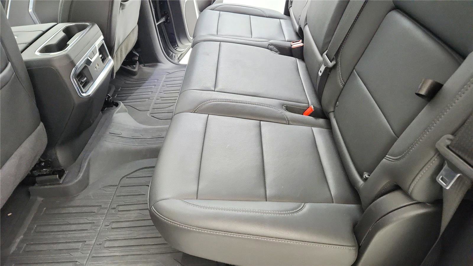 Used 2022 GMC Sierra 1500 SLT w/ SLT Convenience Package AWD/4WD image 16