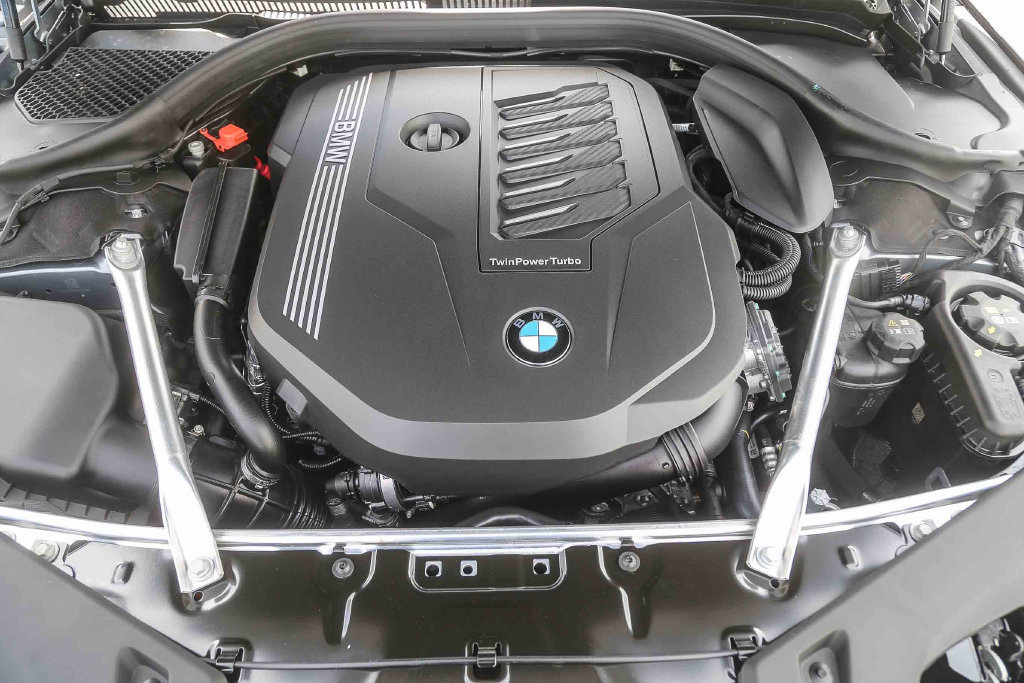 Used 2026 BMW 840i RWD image 24