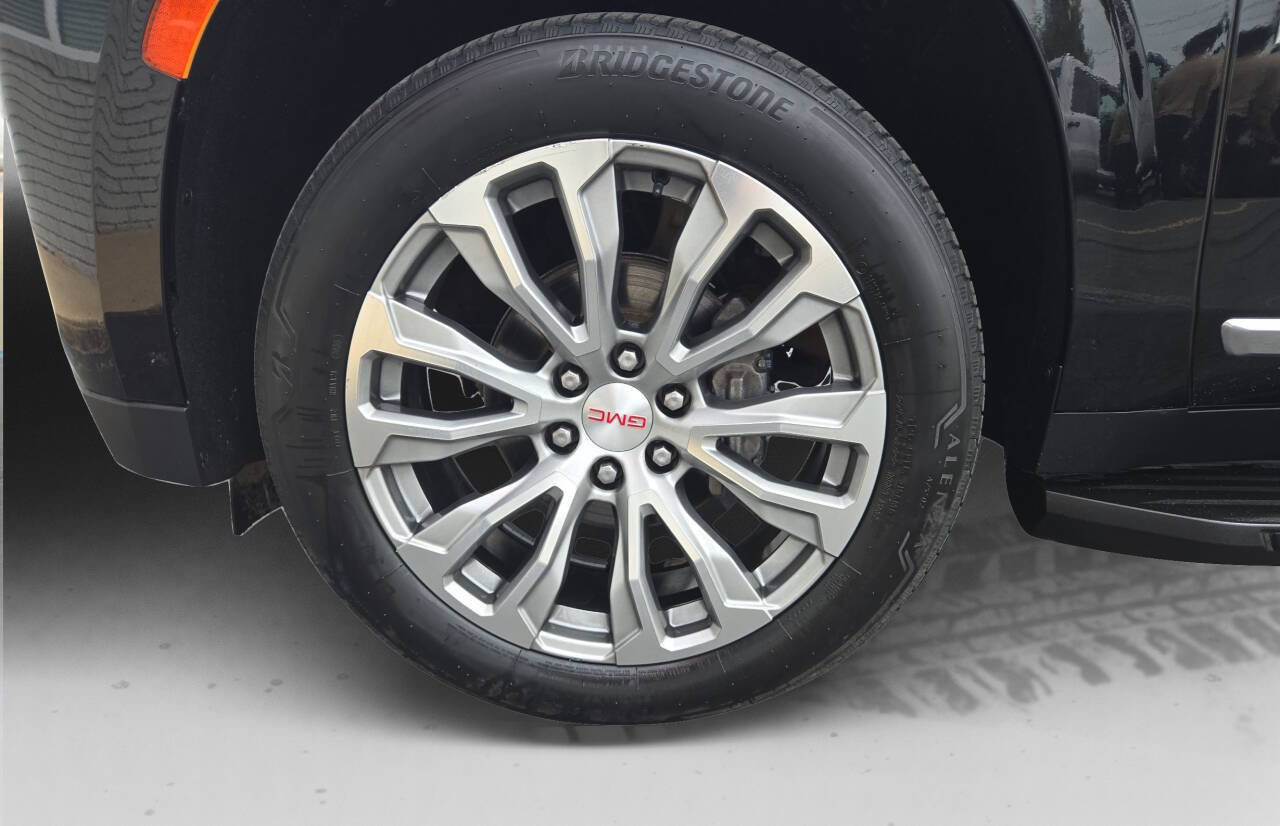 Used 2021 GMC Yukon Denali w/ Advanced Technology Package AWD/4WD image 23