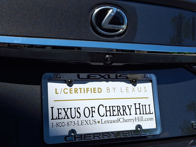 Used 2025 Lexus ES 300h w/ Luxury Package FWD image 30