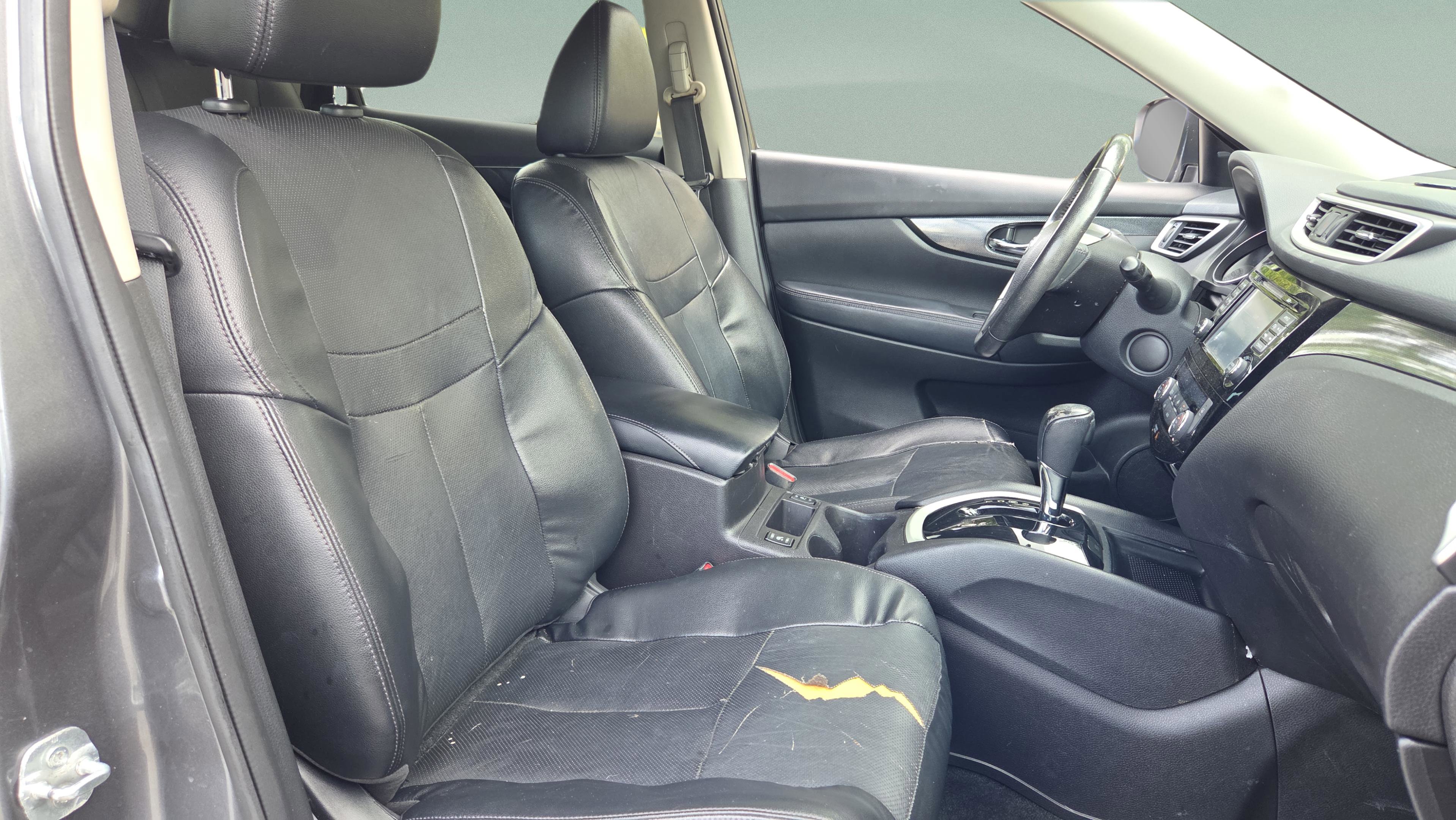 Used 2016 Nissan Rogue SL w/ SL Premium Package FWD image 15