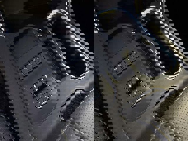 New 2026 GMC Sierra 2500 Denali w/ Denali Reserve Package image 18