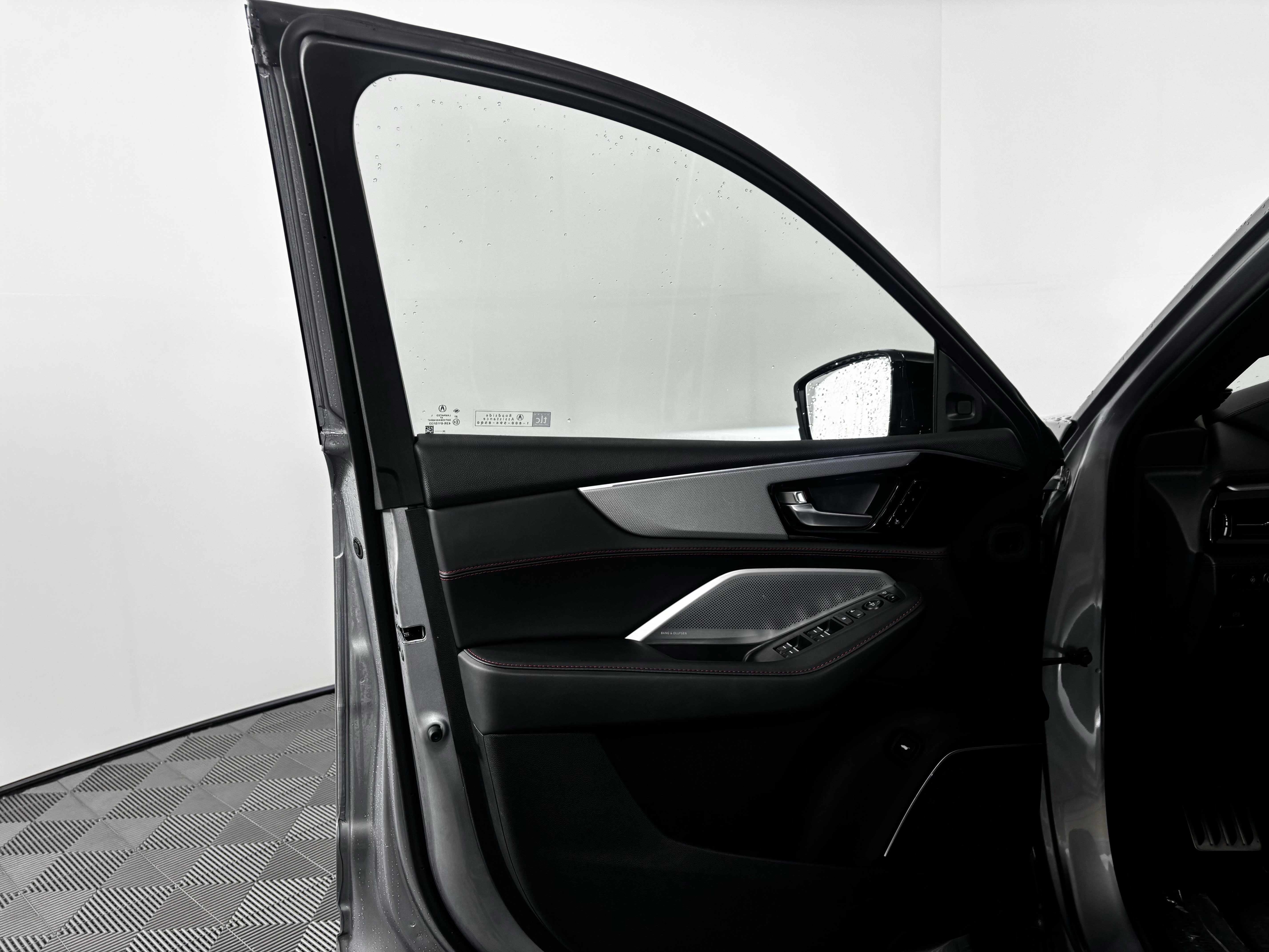 Certified 2025 Acura MDX A-Spec image 22