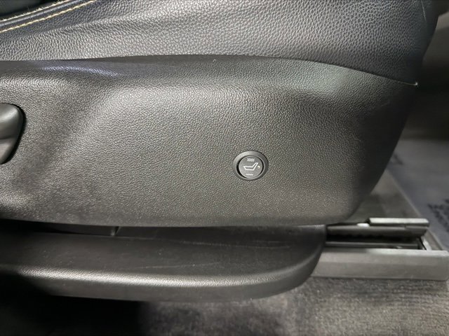 Used 2019 Chevrolet Traverse LS w/ LPO, Blackout Package image 23