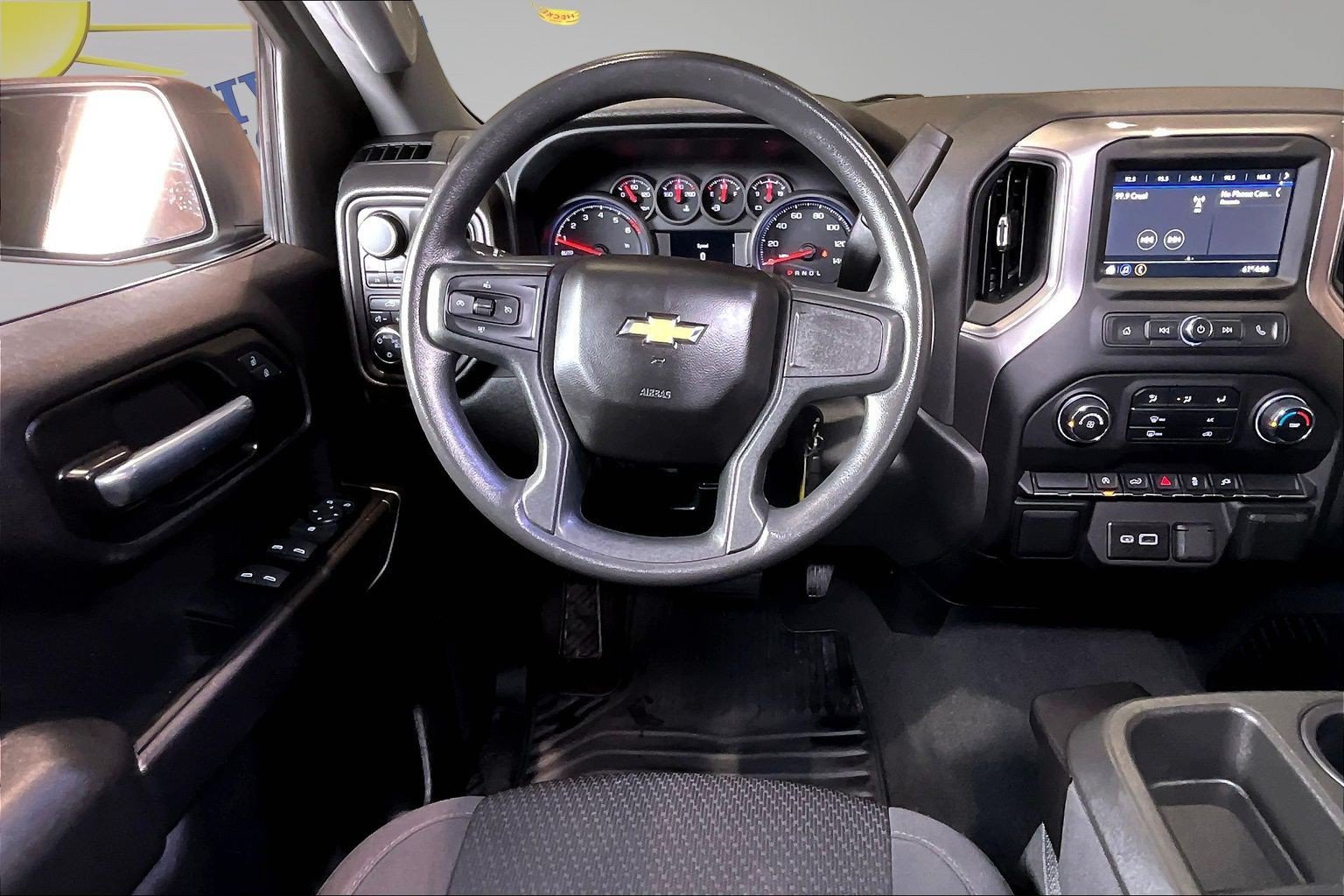 Used 2022 Chevrolet Silverado 1500 W/T w/ WT Value Package AWD/4WD image 10